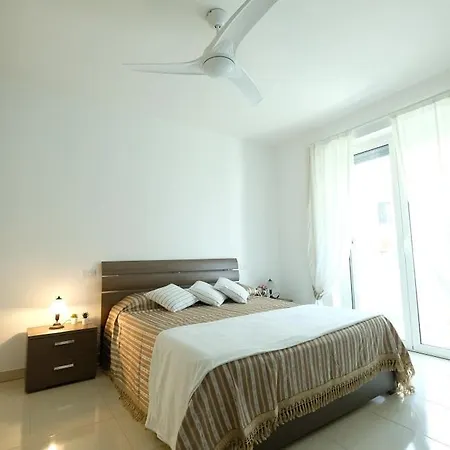 Acqua Marina Vacanza Apartment